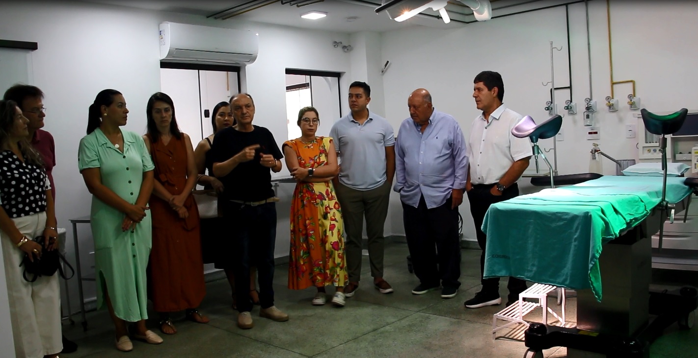 Vídeo: Hospital Misericórdia de Santos Dumont homenageia os doutores Filgueiras, Valter e José Vildinei